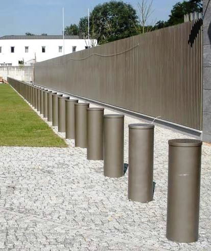 Automatic bollard
